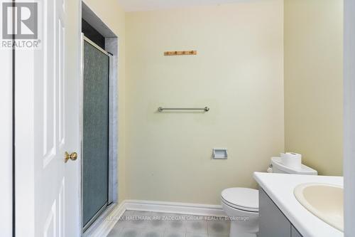 53 Ambrose Road, Toronto (Bayview Village), ON - Indoor Photo Showing Bathroom