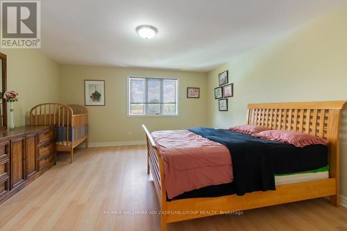 53 Ambrose Road, Toronto (Bayview Village), ON - Indoor Photo Showing Bedroom