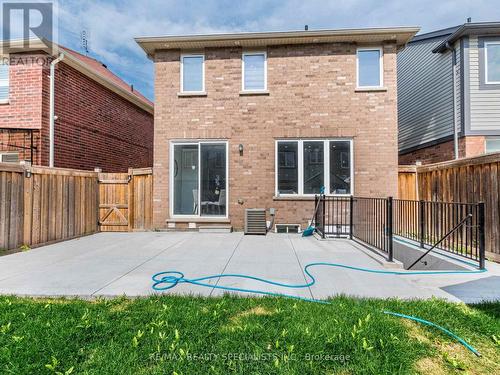 152 Vanhorne Close, Brampton (Northwest Brampton), ON - Outdoor With Exterior