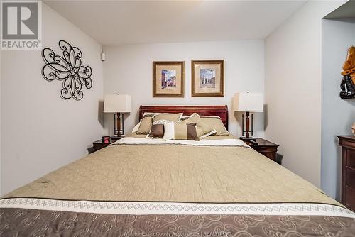 1255 Lakeview, Windsor, ON - Indoor Photo Showing Bedroom