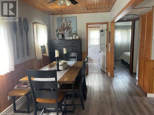 1076 East River Road Unit# 14, Cambridge, ON - Indoor Photo Showing Dining Room