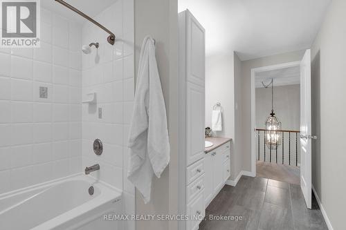 12 Autumn Drive, Caledon, ON - Indoor Photo Showing Bathroom