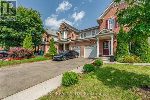 17 Frontenac Crescent, Brampton (Fletcher'S Meadow), ON - Outdoor With Facade