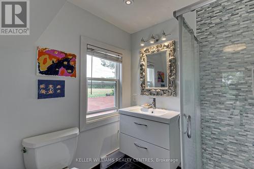 4055 Yonge Street, Bradford West Gwillimbury, ON - Indoor Photo Showing Bathroom