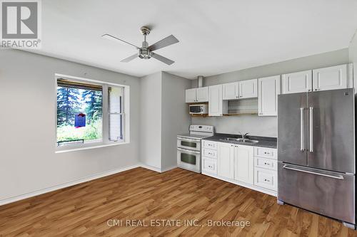 678 Hwy 124, Mckellar, ON - Indoor Photo Showing Kitchen With Double Sink