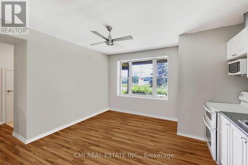 678 Hwy 124, Mckellar, ON - Indoor Photo Showing Kitchen