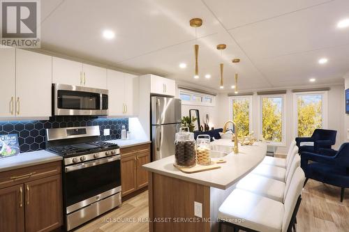 Lot 5 - 1326 Kawagama Lake Road, Algonquin Highlands, ON - Indoor Photo Showing Kitchen