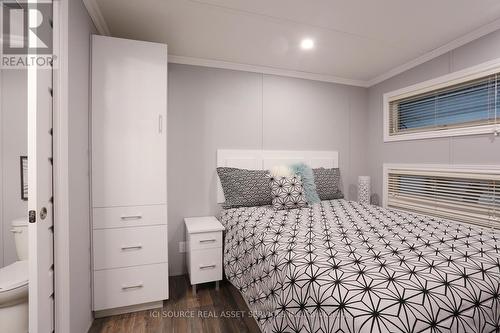 Lot 29 - 1326 Kawagama Lake Road, Algonquin Highlands, ON - Indoor Photo Showing Bedroom