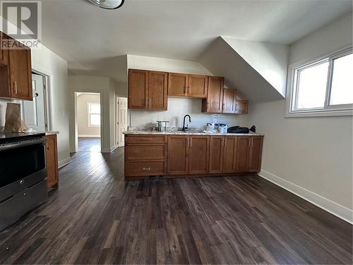 108 King Street, Sudbury, ON - Indoor Photo Showing Kitchen