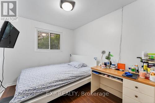 54 - 1290 Bridletowne Circle, Toronto (L'Amoreaux), ON - Indoor Photo Showing Bedroom