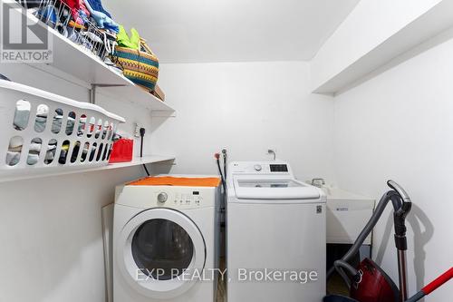 54 - 1290 Bridletowne Circle, Toronto (L'Amoreaux), ON - Indoor Photo Showing Laundry Room