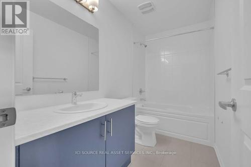 1999 Lowry Drive, Oshawa (Kedron), ON - Indoor Photo Showing Bathroom