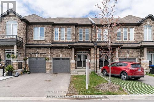 48 Blackwell Crescent, Bradford West Gwillimbury, ON - Outdoor With Facade