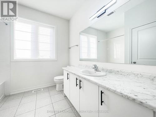 1 Cranley Road, East Gwillimbury, ON - Indoor Photo Showing Bathroom