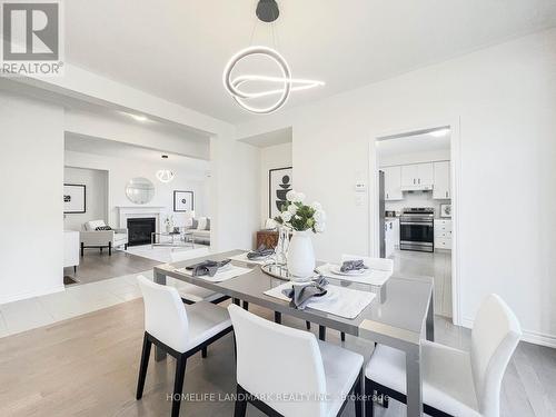 1 Cranley Road, East Gwillimbury, ON - Indoor Photo Showing Dining Room