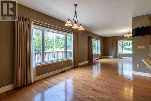 16455 Highway 35, Algonquin Highlands, ON - Indoor Photo Showing Other Room