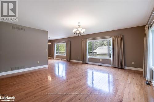 16455 Highway 35, Algonquin Highlands, ON - Indoor Photo Showing Other Room