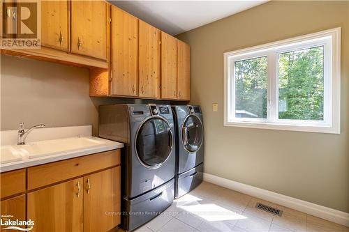 16455 Highway 35, Algonquin Highlands, ON - Indoor Photo Showing Laundry Room