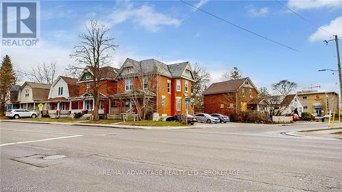 193 Wharncliffe Road N, London, ON - Outdoor With Facade