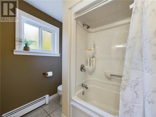 686 Josephine Street N, Wingham, ON - Indoor Photo Showing Bathroom