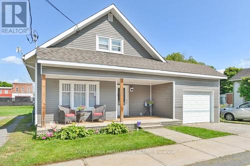 355 Metcalf Street, Tweed, ON - Outdoor With Deck Patio Veranda