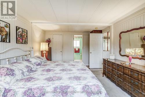 89 Damsel Circle, Georgina (Sutton & Jackson'S Point), ON - Indoor Photo Showing Bedroom