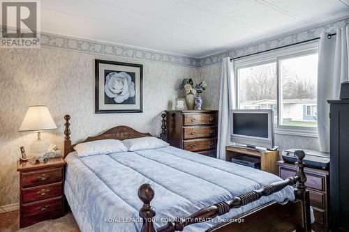 89 Damsel Circle, Georgina (Sutton & Jackson'S Point), ON - Indoor Photo Showing Bedroom