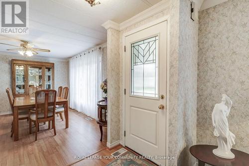 89 Damsel Circle, Georgina (Sutton & Jackson'S Point), ON - Indoor Photo Showing Dining Room