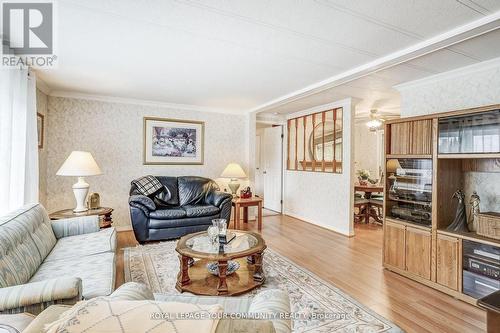 89 Damsel Circle, Georgina (Sutton & Jackson'S Point), ON - Indoor Photo Showing Living Room