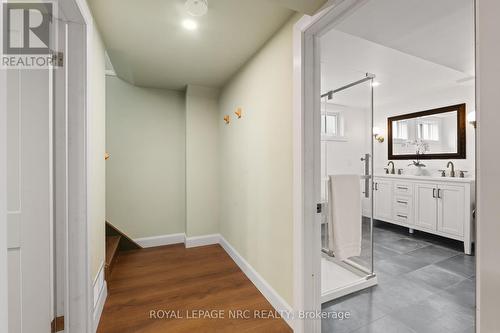 20 Stanley Street, St. Catharines, ON - Indoor Photo Showing Other Room