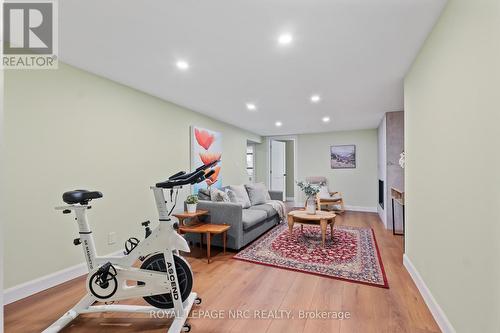 20 Stanley Street, St. Catharines, ON - Indoor Photo Showing Gym Room