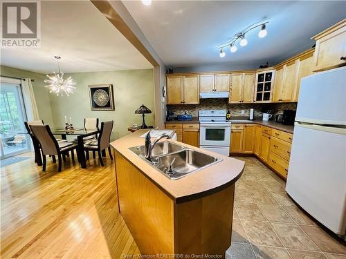 148 Damien, Dieppe, NB - Indoor Photo Showing Kitchen With Double Sink