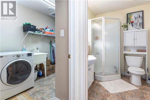 9 Village Lane, Moncton, NB - Indoor Photo Showing Laundry Room