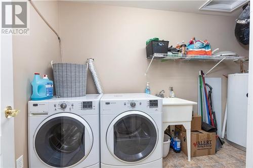 9 Village Lane, Moncton, NB - Indoor Photo Showing Laundry Room