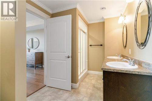 185 Royal Oaks Boulevard Unit# 207, Moncton, NB - Indoor Photo Showing Bathroom