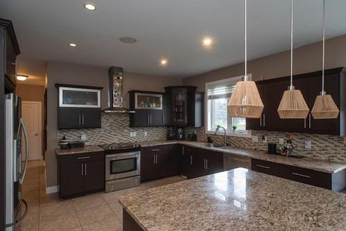 1012 Foxborough Place, Thunder Bay, ON - Indoor Photo Showing Living Room With Fireplace