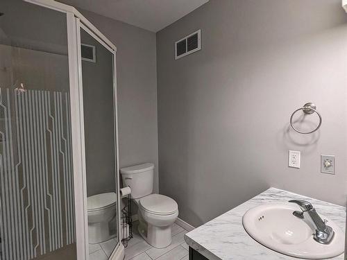 4 Nugget Street, Marathon, ON - Indoor Photo Showing Bathroom