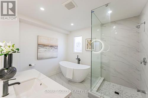 6516 Warbler Lane, Mississauga (Lisgar), ON - Indoor Photo Showing Bathroom