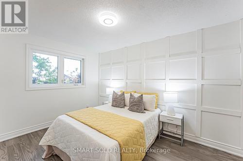 6516 Warbler Lane, Mississauga (Lisgar), ON - Indoor Photo Showing Bedroom