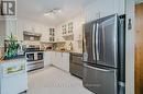 302 - 1071 Queens Avenue, Oakville (College Park), ON  - Indoor Photo Showing Kitchen 