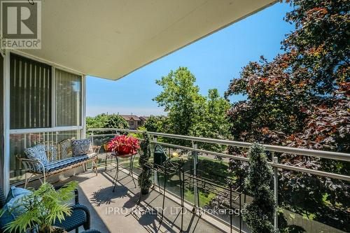 302 - 1071 Queens Avenue, Oakville, ON - Outdoor With Balcony With View With Exterior