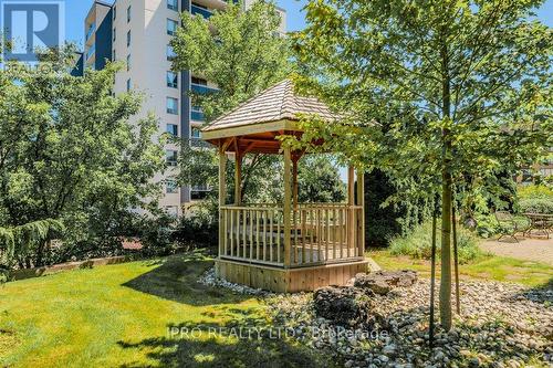 302 - 1071 Queens Avenue, Oakville, ON - Outdoor With Balcony