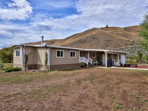 6416 Ashcroft Road, Kamloops, BC - Outdoor