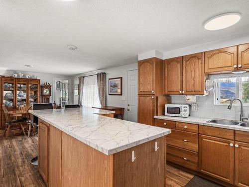 6416 Ashcroft Road, Kamloops, BC - Indoor Photo Showing Kitchen With Double Sink