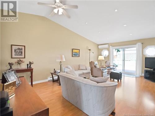 208 Virginia Avenue Unit# 103, Dieppe, NB - Indoor Photo Showing Living Room