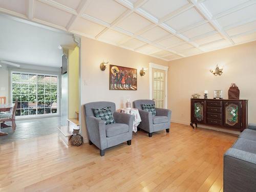 Living room - 148 25E Avenue, Bois-Des-Filion, QC - Indoor Photo Showing Living Room