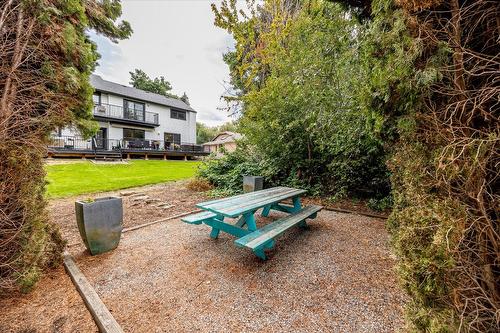 4488 Nottingham Road, Kelowna, BC - Outdoor With Deck Patio Veranda