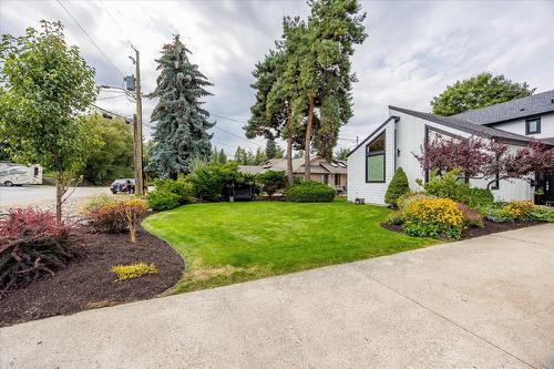 4488 Nottingham Road, Kelowna, BC - Outdoor