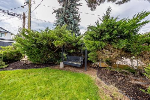 4488 Nottingham Road, Kelowna, BC - Outdoor