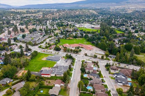 4488 Nottingham Road, Kelowna, BC - Outdoor With View